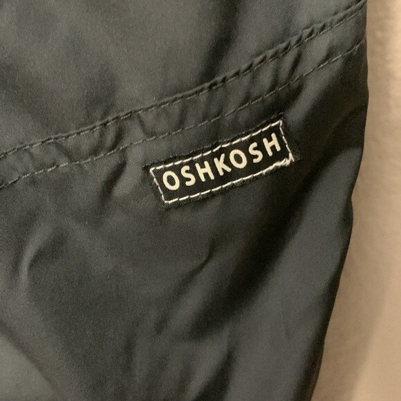 OshKosh B'Gosh Boys' Perfect Snowbib Snowsuit Skibib size 4 little boy’s - Picture 4 of 13